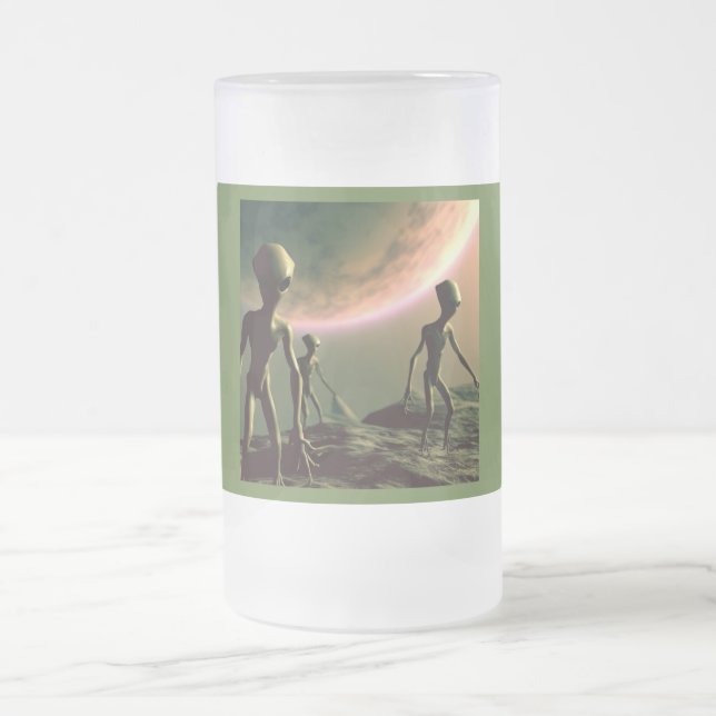SF Grey Aliens 2 Frosted Glass Beer Mug (Center)