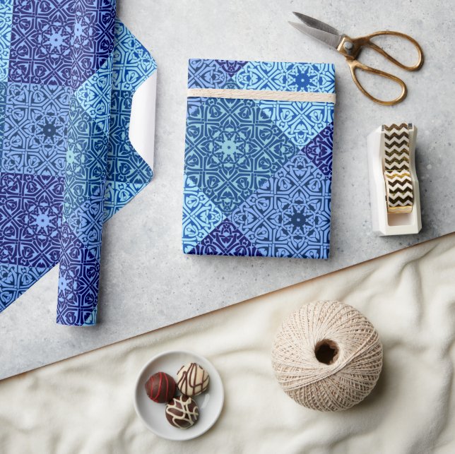 Shades of blue pattern wrapping paper (Crafts)