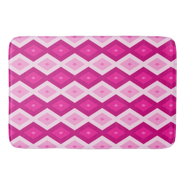 Shades of fuchsia diamond pattern bath mat (Front)