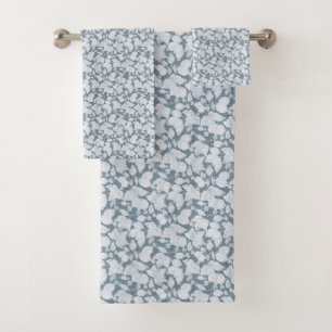 Shadowed Berry Leaf Towel Collection