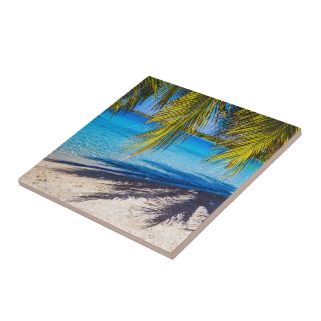 Shadows on the beach tile (Side)