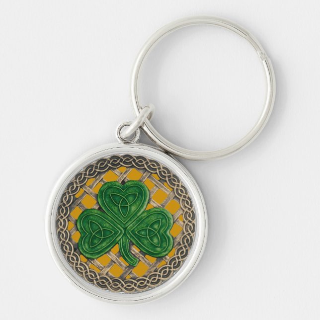 Shamrock And Celtic Knots Keychain Gold (Front)