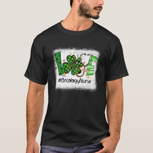 Shamrock Love Oncology Nurse Irish St Patricks Day T-Shirt (Front)
