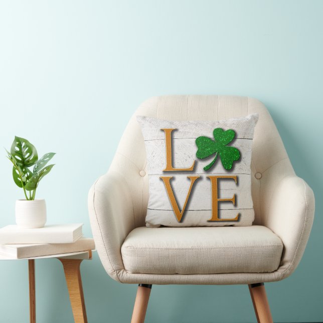 Shamrock Love St. Patrick's Day Cushion (Chair)
