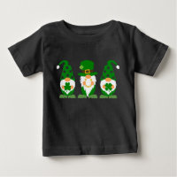 Shamrocks – A Touch of Irish Luck 🍀