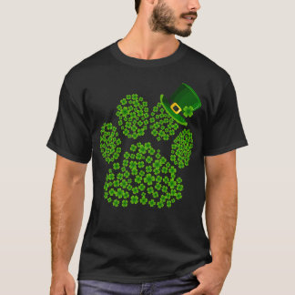 Shamrocks Paw Print Funny Cute Dog Cat Lover St Pa T-Shirt