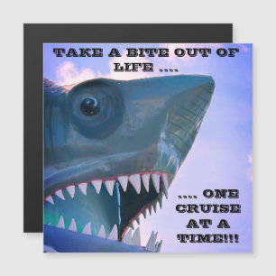 SHARK CRUISE DOOR MAGNET