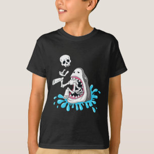 Shark Eats Skeleton Fun Halloween Boys Girls Kids  T-Shirt