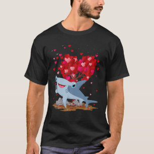 Shark Fish Lover Heart Shape Hammerhead Shark Vale T-Shirt