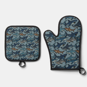 Sharks Pattern Oven Mitt & Pot Holder Set