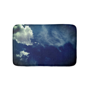 Sharpened clouds bath mat