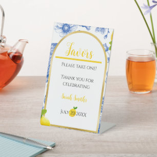 She Found Her Main Squeeze Bridal Shower Favors  Pedestal Sign