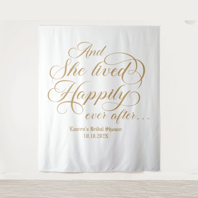 She lived happily ever after royal photobooth back tapestry (Front)