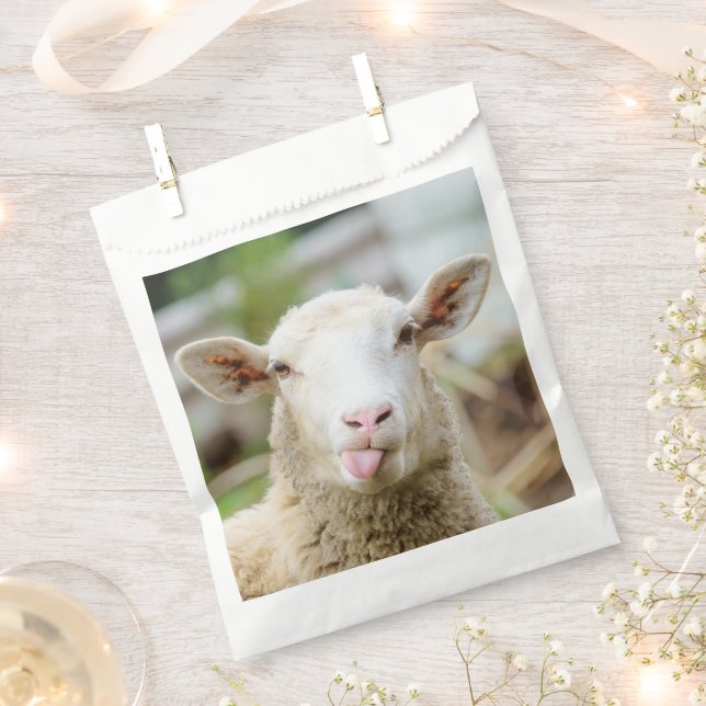 Sheep show tongue favour bags (Clipped)