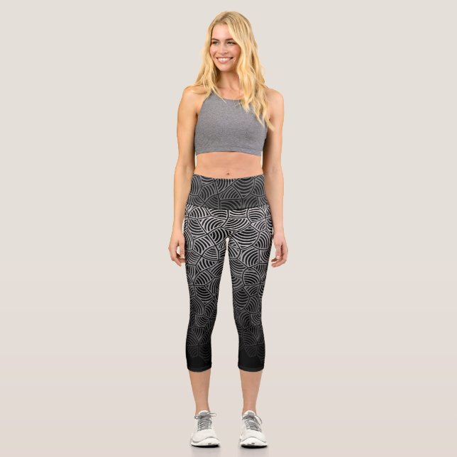 Shell pattern.04.w Black BG Capri Leggings (Front)