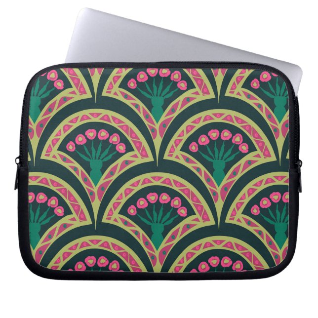 shell shaped green pattern laptop sleeve (Front)