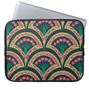 shell shaped green pattern laptop sleeve