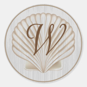 Shell W Monogram Classic Round Sticker