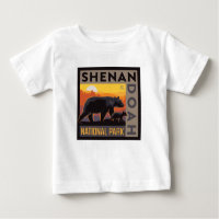 Shenandoah National Park | Mama Bear & Cubs