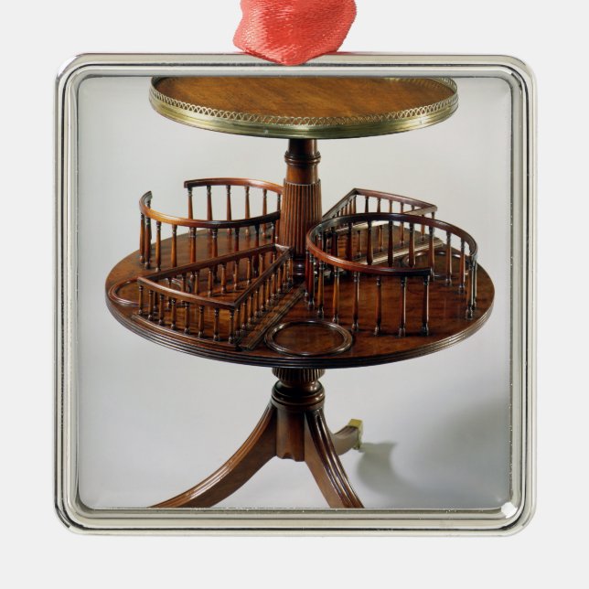 Sheraton two-tier dumb waiter metal tree decoration (Front)