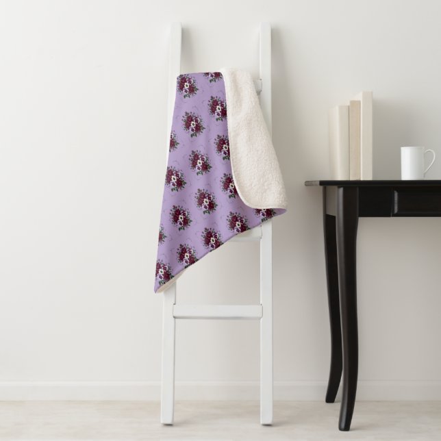 Sherpa Softness Blanket – Violet Bouquet (In Situ)
