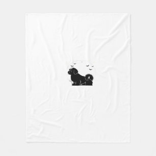 Shih Tzu Dog ? Halloween Moon Silhouette Classic T Fleece Blanket