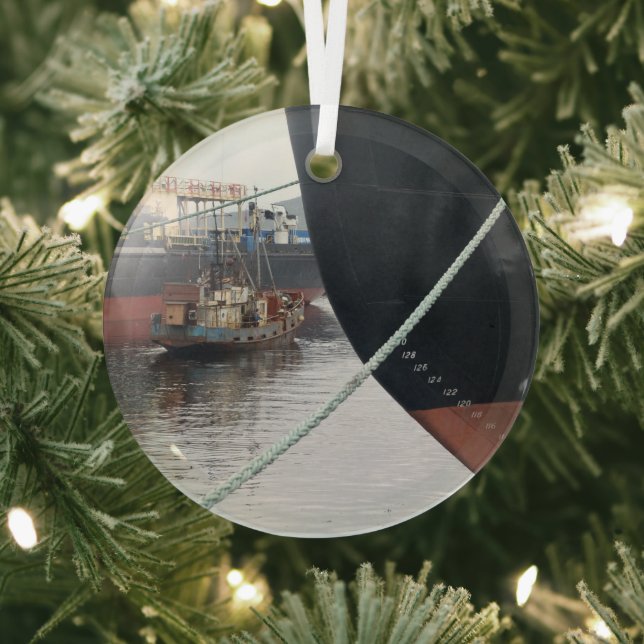 Ships Glass Tree Decoration (Insitu)