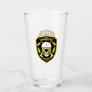 shipwreck divers glass