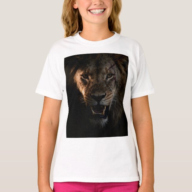 shirt with a lion (Front)