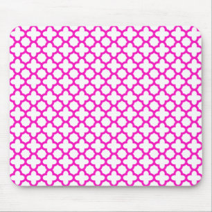 Shocking Pink Quatrefoil Pattern Mouse Mat