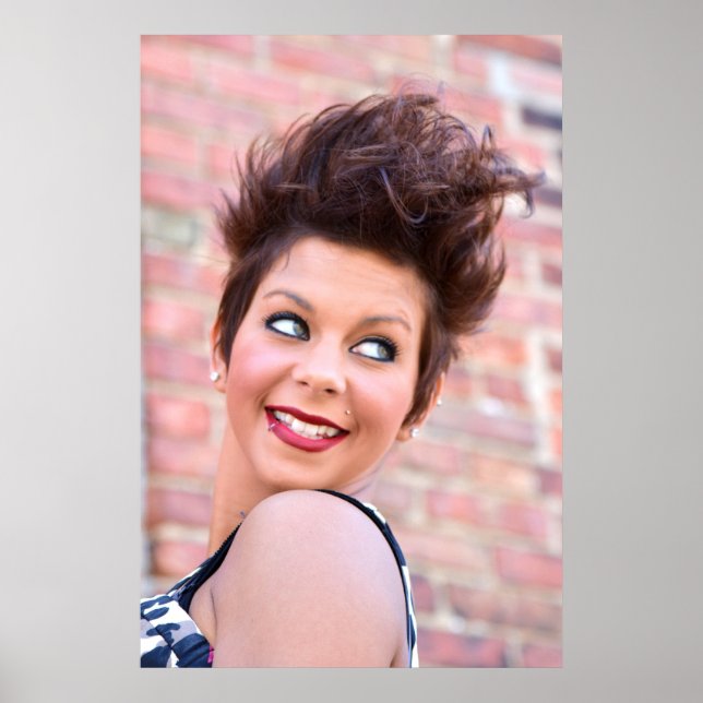 Short Rocker Cut Salon Poster (Front)