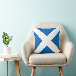Show off your colours – Scotland Cushion