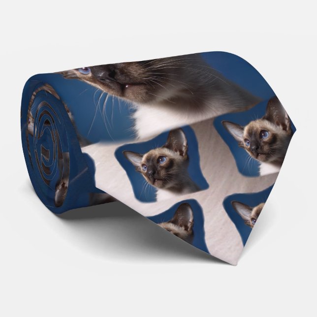 Siamese Cat with Blue Eyes Tie (Rolled)