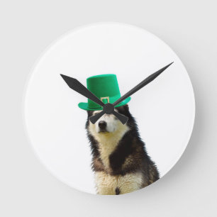 Siberian Husky Dog St. Patrick's day Round Clock