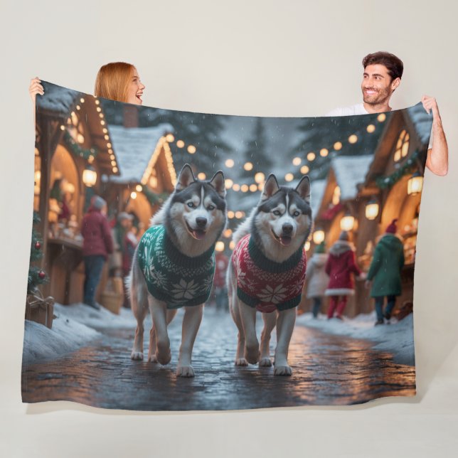 Siberian Husky Dogs Christmas Snow Holiday  Fleece Blanket (In Situ)