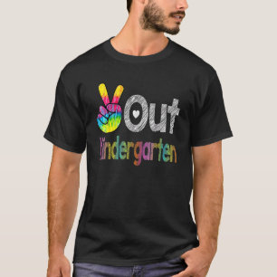 Sign Hand Peace Out Kindergarten Fun Graduation Ti T-Shirt