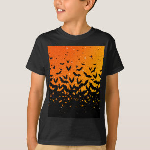 Silhouette Bats Vampire Dracula Halloween Pattern T-Shirt