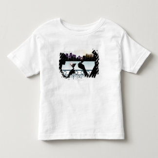 Silhouette of a couple toasting martini glasses toddler T-Shirt