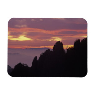 Silhouette of Mt. Huangshan (Yellow Mountain) at Magnet