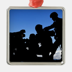 Silhouette of soldiers metal tree decoration