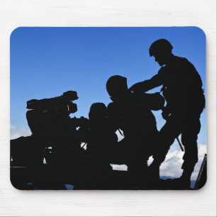 Silhouette of soldiers mouse mat