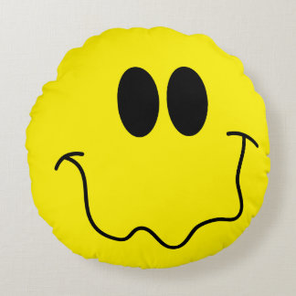 Silly Happy Yellow Funny Face Round Cushion