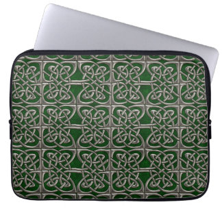 Silver And Green Connected Ovals Celtic Pattern Laptop Sleeve