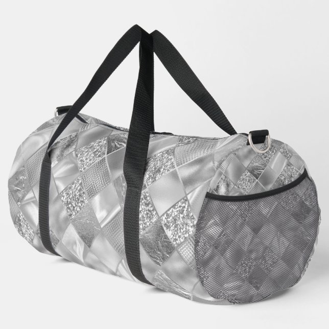 SILVER DIAMOND TEXTURE LOOK DUFFLE BAG (Right Corner)
