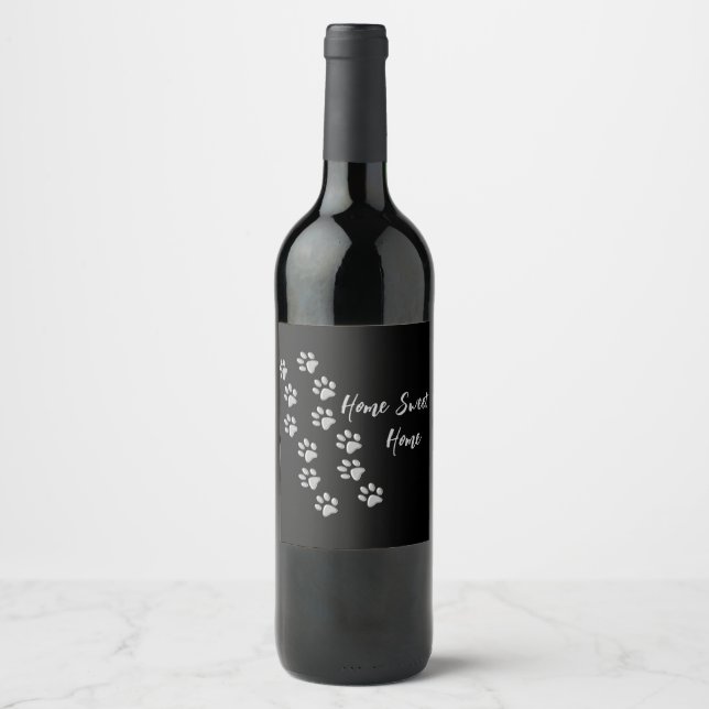 Silver Dog Paws black Background Print Pattern Wine Label (Front)
