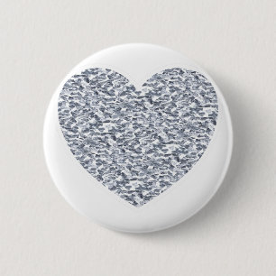 Silver heart 6 cm round badge
