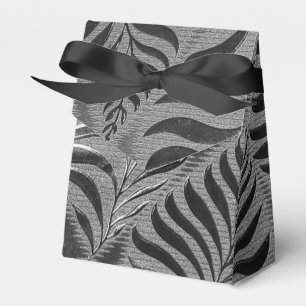  Silver Leaf Motif Tent Favour Box