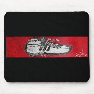 SILVER SHOES MOUSE MAT