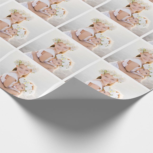 Simple and Trendy Photo Wrapping Paper (Corner)