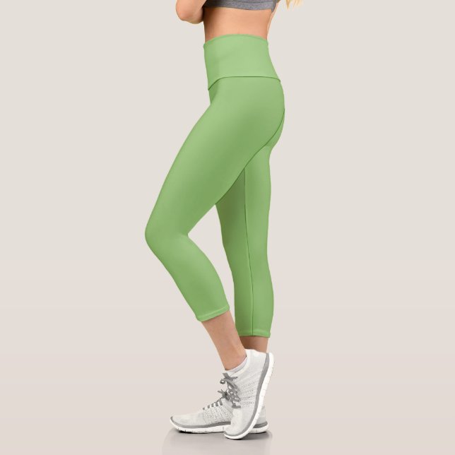 Simple Attractive Pistachio Solid Colour Capri Leggings (Left)